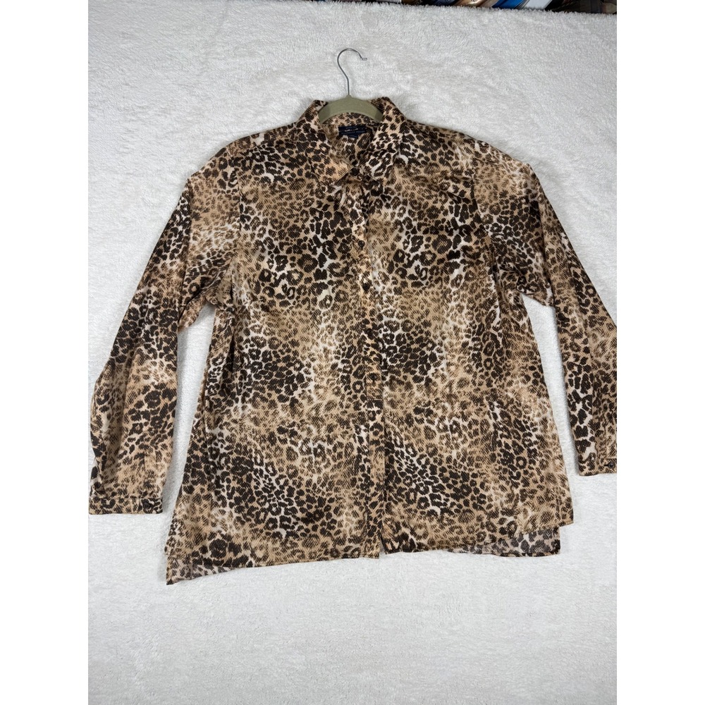 Westbound Woman Button Down Women 2X Leopard Print Brown Excellent Wrinkle Free‎